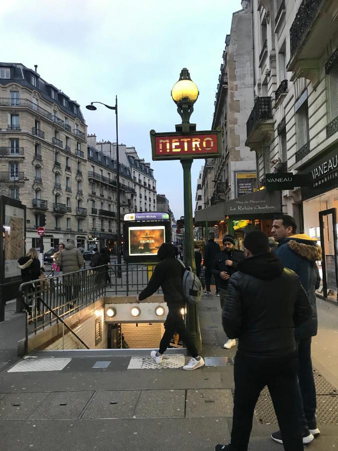 פריז Studio 1000M Tour Effeil מראה חיצוני תמונה